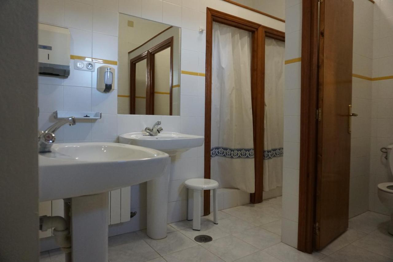 Albergue De Sos Del Rey Catolico Exterior photo